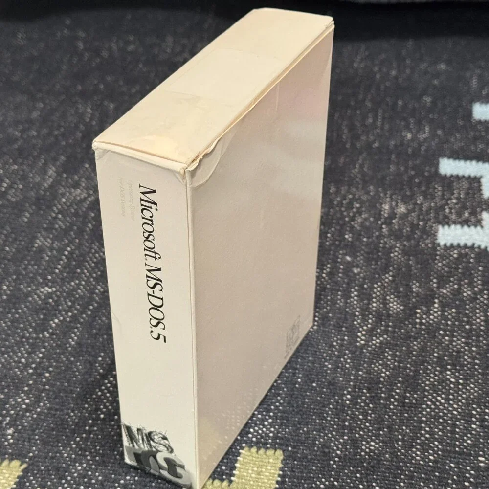 Microsoft MS-DOS 5.0 Box Set, 5 1/4 Floppy Disks with Book, Circa 1991